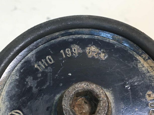 opora-dvigatelia-peredniaia-poduska-volkswagen-golf-3-art-28124-big-1