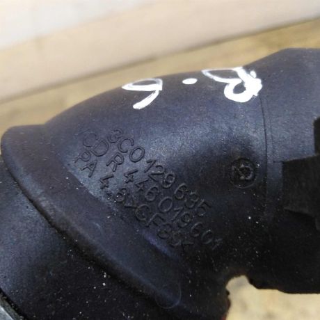 patrubok-vozduxovoda-volkswagen-passat-b6-20-tdi-art-30118-big-1