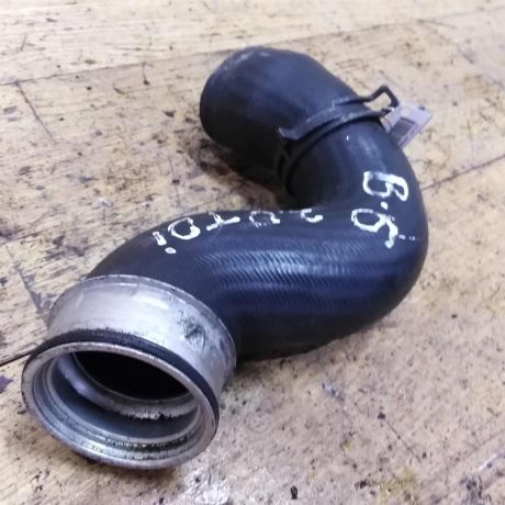 patrubok-interkulera-vozduxovod-volkswagen-passat-b6-20-tdi-art-30120-big-0