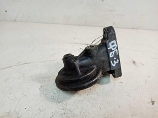 kronstein-maslianogo-filtra-volkswagen-passat-b3-volkswagen-golf-3-volkswagen-vento-art-30142