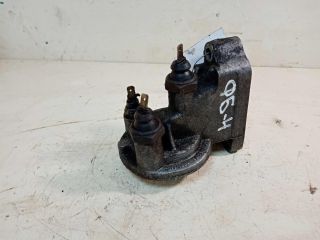 kronstein-maslianogo-filtra-volkswagen-passat-b4-b3-volkswagen-golf-3-volkswagen-vento-art-30143