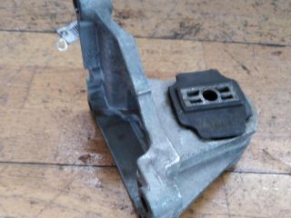 opora-kronstein-volvo-xc90-art-30293