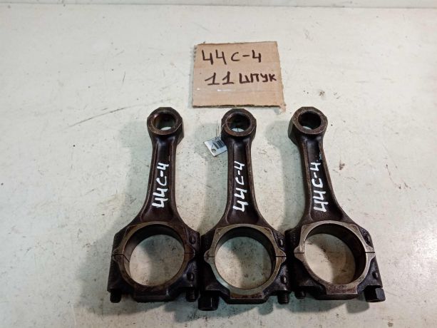 satun-audi-100-c3-art-30883-big-0