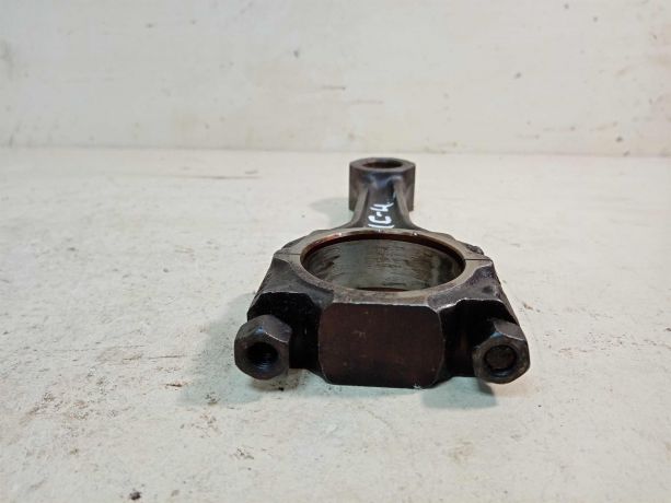 satun-audi-100-c3-art-30883-big-1