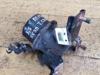 poduska-dvigatelia-opora-peredniaia-kronstein-toyota-camry-v40-35i-2gr-art-31071