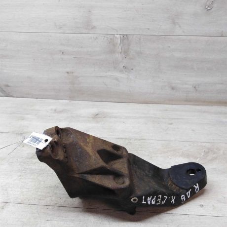 kronstein-dvigatelia-pravyi-kia-cerato-2-g4fc-2-16i-akpp-art-32102-big-0