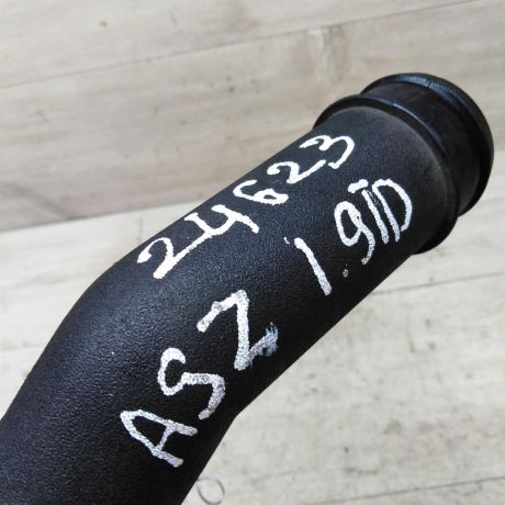 trubka-interkulera-vozduxovoda-patrubok-volkswagen-sharan-19-tdi-azs-auy-art-36261-big-5