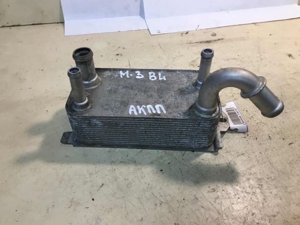 maslianyi-oxladitel-radiator-mazda-3-bl-rest-sedan-art-36932-big-1