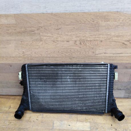 interkuler-radiator-volkswagen-passat-b7-art-40984-big-0