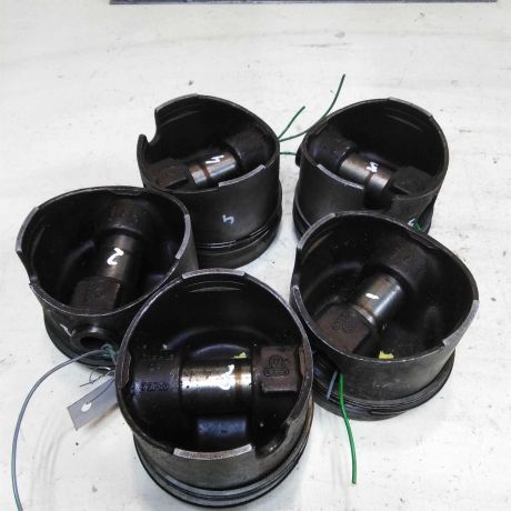 porsen-audi-100-c3-79475-22i-art-41841-big-5