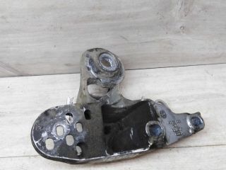 kronstein-krepleniia-dvigatelia-levyi-volkswagen-passat-b5-gp-art-43029