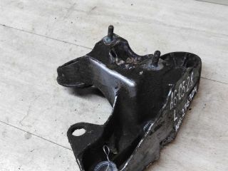 kronstein-dvigatelia-levyi-audi-a6-c5-volkswagen-passat-b5-art-43429