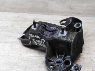 kronstein-krepleniia-dvigatelia-pravyi-volkswagen-passat-b5-audi-a6-c5-art-43682