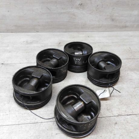 porsen-80985-volkswagen-passat-b5-23i-agz-art-44230-big-1