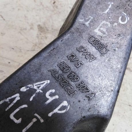 kronstein-dvigatelia-levyi-audi-a4-b6-8e-20i-alt-art-45264-big-3