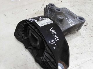 kronstein-dvigatelia-pravyi-renault-sandero-ii-stepway-15gv-renault-logan-ii-art-46682