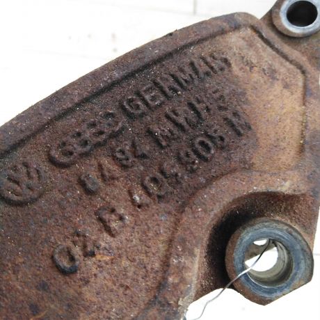 kronstein-dvigatelia-24-aab-volkswagen-transporter-t4-art-48082-big-1