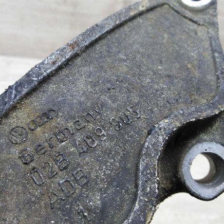 kronstein-dvigatelia-24-aab-volkswagen-transporter-t4-art-48097-big-3