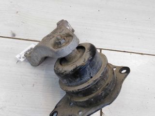 kronstein-dvigatelia-pravyi-opora-volkswagen-polo-sedan-art-49713