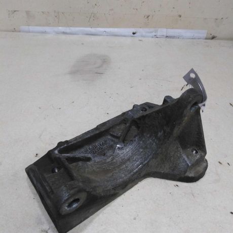 kronstein-krepleniia-dvigatelia-pravyi-25-tdi-audi-a6-c4-audi-100-c4-ael-aat-art-56550-big-0