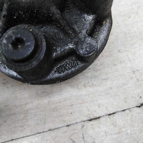 kronstein-krepleniia-maslianogo-filtra-volkswagen-sharan-20i-ady-do-rest-art-58010-big-2