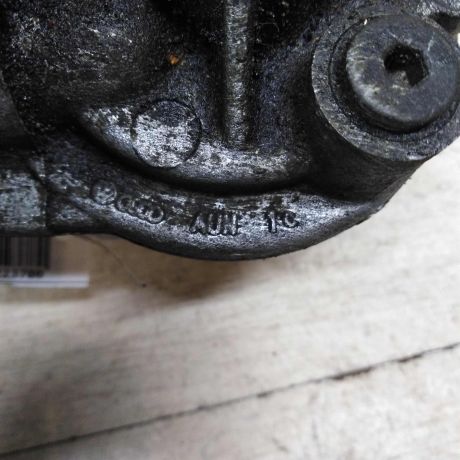 kronstein-krepleniia-maslianogo-filtra-volkswagen-sharan-20i-ady-do-rest-art-58010-big-3