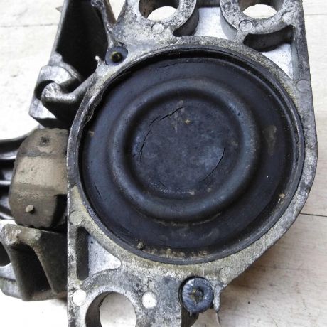 opora-dvigatelia-kronstein-renault-kangoo-i-do-rest-15tdi-art-59388-big-1