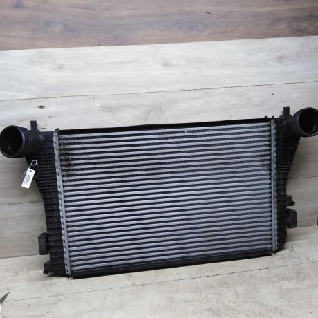 interkuler-radiator-interkulera-volkswagen-passat-b6-19tdi-mkpp-27-sedan-bu-original-art-60448-big-0