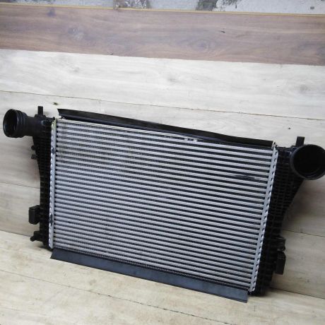 radiator-interkulera-volkswagen-passat-b6-19tdi-mkpp-27-art-61044-big-0