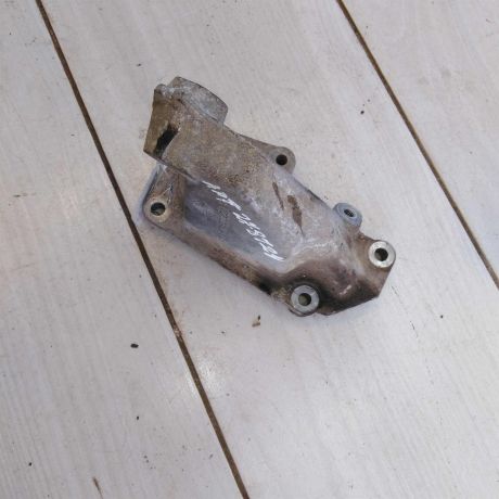 kronstein-dvigatelia-levyi-mercedes-e-class-e210-e240-art-64235-big-0