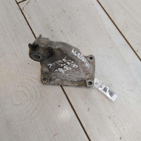 kronstein-dvigatelia-pravyi-mercedes-e-class-e210-e240-art-64443-big-0