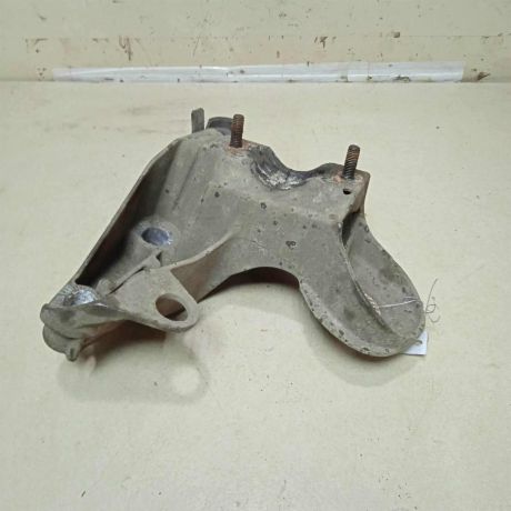 kronstein-dvigatelia-pravyi-audi-a4-b5-volkswagen-passat-b5-audi-a6-c5-volkswagen-passat-b5-gp-art-65150-big-2