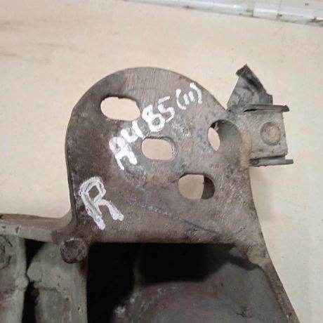 kronstein-dvigatelia-pravyi-audi-a4-b5-volkswagen-passat-b5-audi-a6-c5-volkswagen-passat-b5-gp-art-65150-big-4