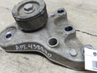 kronstein-dvigatelia-pravyi-volkswagen-polo-v-sedan-art-71371