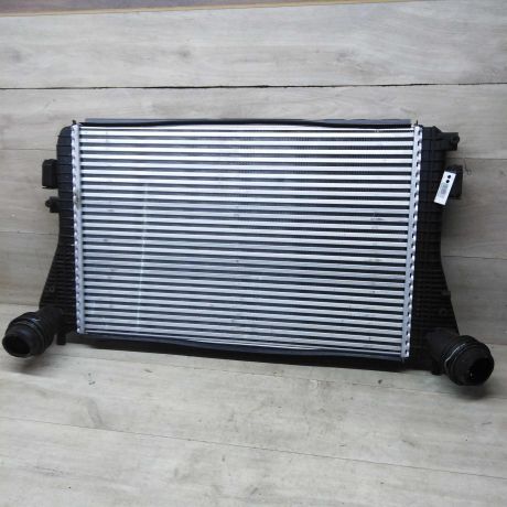 interkuler-volkswagen-jetta-5-radiator-interkulera-art-75749-big-0