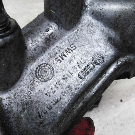 kronstein-maslianogo-filtra-volkswagen-transporter-t4-25-ajt-art-75792-big-3