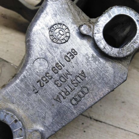 kronstein-dvigatelia-pravyi-audi-a4-b6-audi-a4-b7-art-82723-big-4