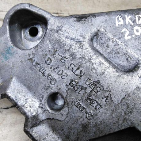 kronstein-krepleniia-dvigatelia-volkswagen-passat-b6-20-tdi-bmr-art-89952-big-2