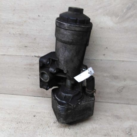 kronstein-maslianogo-filtra-volkswagen-passat-b6-20-tdi-bmr-art-90275-big-0