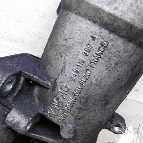 kronstein-maslianogo-filtra-volkswagen-passat-b6-20-tdi-bmr-art-90275-big-1