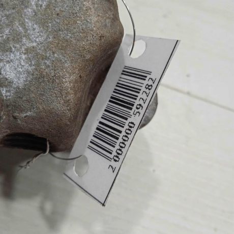 kronstein-krepleniia-dvigatelia-pravyi-skoda-yeti-i-art-90781-big-1