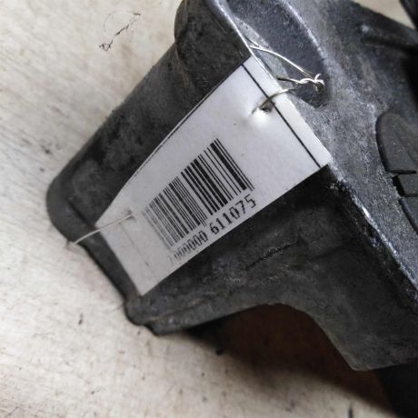 podsipnik-viskomufty-kryska-peredniaia-dvs-audi-a4-b6-8e-25-tdi-art-94678-big-3