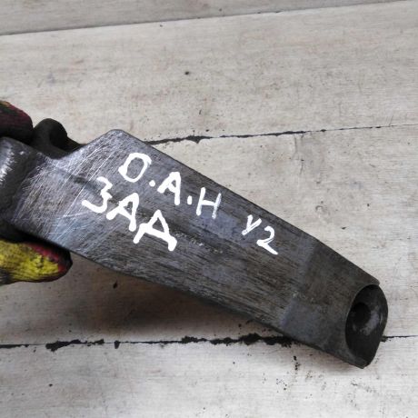 kronstein-dvigatelia-opel-astra-h-art-94842-big-1