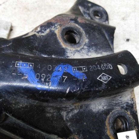kronstein-dvigatelia-poduska-opora-pravaia-renault-logan-i-art-95081-big-3