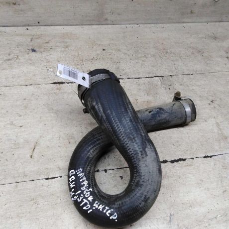 patrubok-interkulera-opel-astra-h-art-95102-big-0