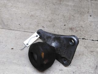 kronstein-krepleniia-dvigatelia-perednei-opora-audi-a4-b6-art-95208