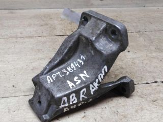 kronstein-dvigatelia-pravyi-audi-a4-b6-art-95209