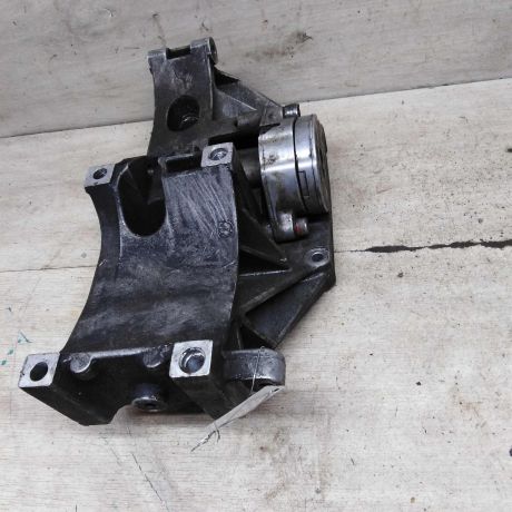 kronstein-kompressora-kondicionera-19-tdi-1z-audi-80-b4-art-96285-big-3