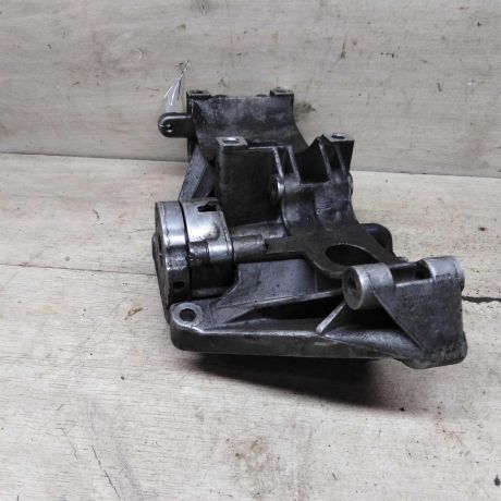 kronstein-kompressora-kondicionera-19-tdi-1z-audi-80-b4-art-96285-big-4
