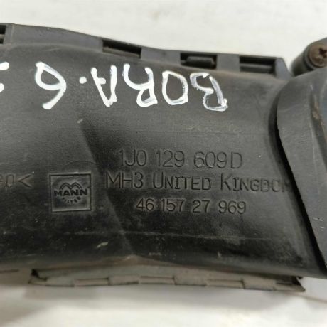 patrubok-vozduxovoda-20i-apk-aqy-azj-volkswagen-golf-4-volkswagen-bora-art-96700-big-1